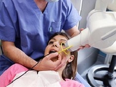 Американские стоматологи научились выращивать зубы во рту у пациентов